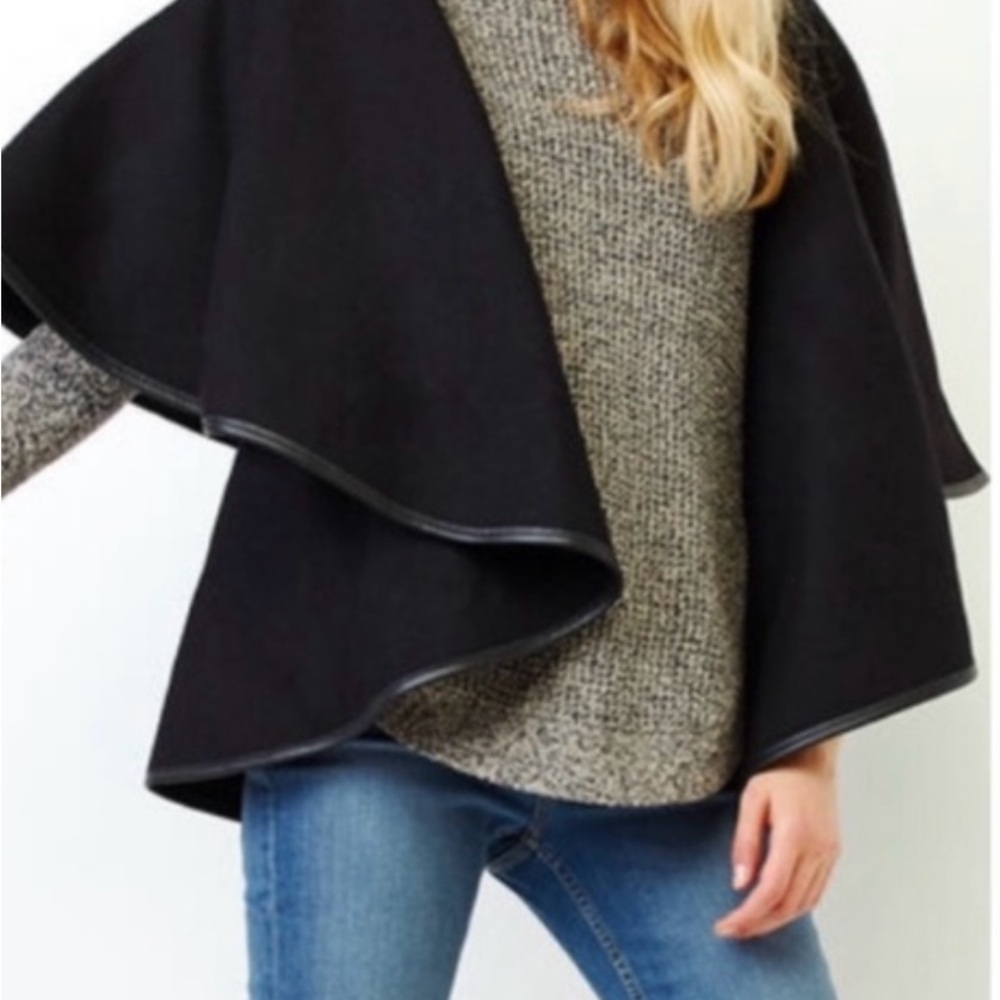 Roots Wool Cape/Poncho with Leather Trim
